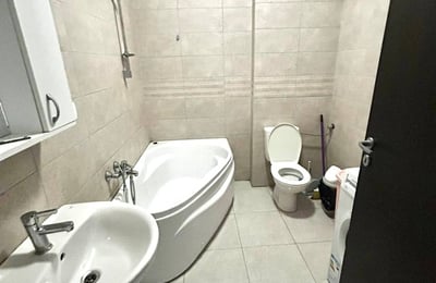 Аренда небольшой уютной 2-комнатной квартиры, 40 м², Кьяжна, сектор 6, Бухарест, Румыния